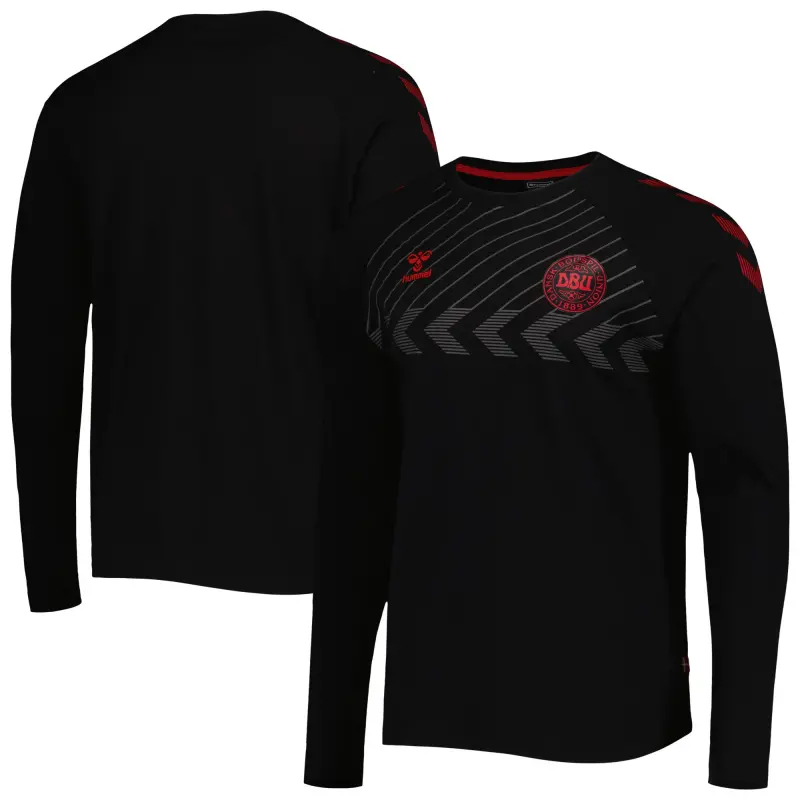 England Footbalkits Denmark National Team Fan Raglan Long Sleeve T-Shirt – Black – Official World Cup Football Kits