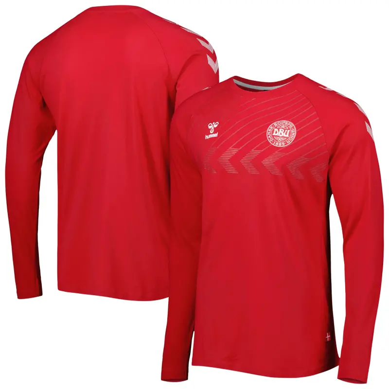 England Footbalkits Denmark National Team Fan Raglan Long Sleeve T-Shirt – Red – Official World Cup Football Kits