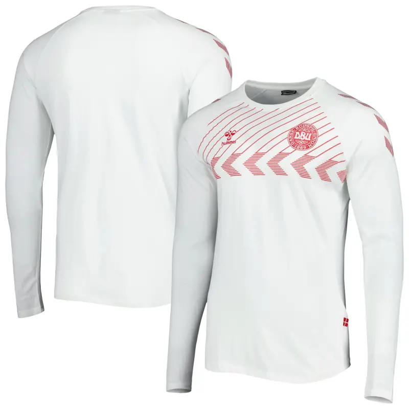 England Footbalkits Denmark National Team Fan Raglan Long Sleeve T-Shirt – White – Official World Cup Football Kits