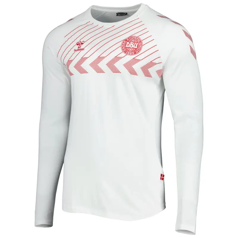 England Footbalkits Denmark National Team Fan Raglan Long Sleeve T-Shirt – White – Official World Cup Football Kits